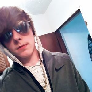 Meet your Posher, Bobby